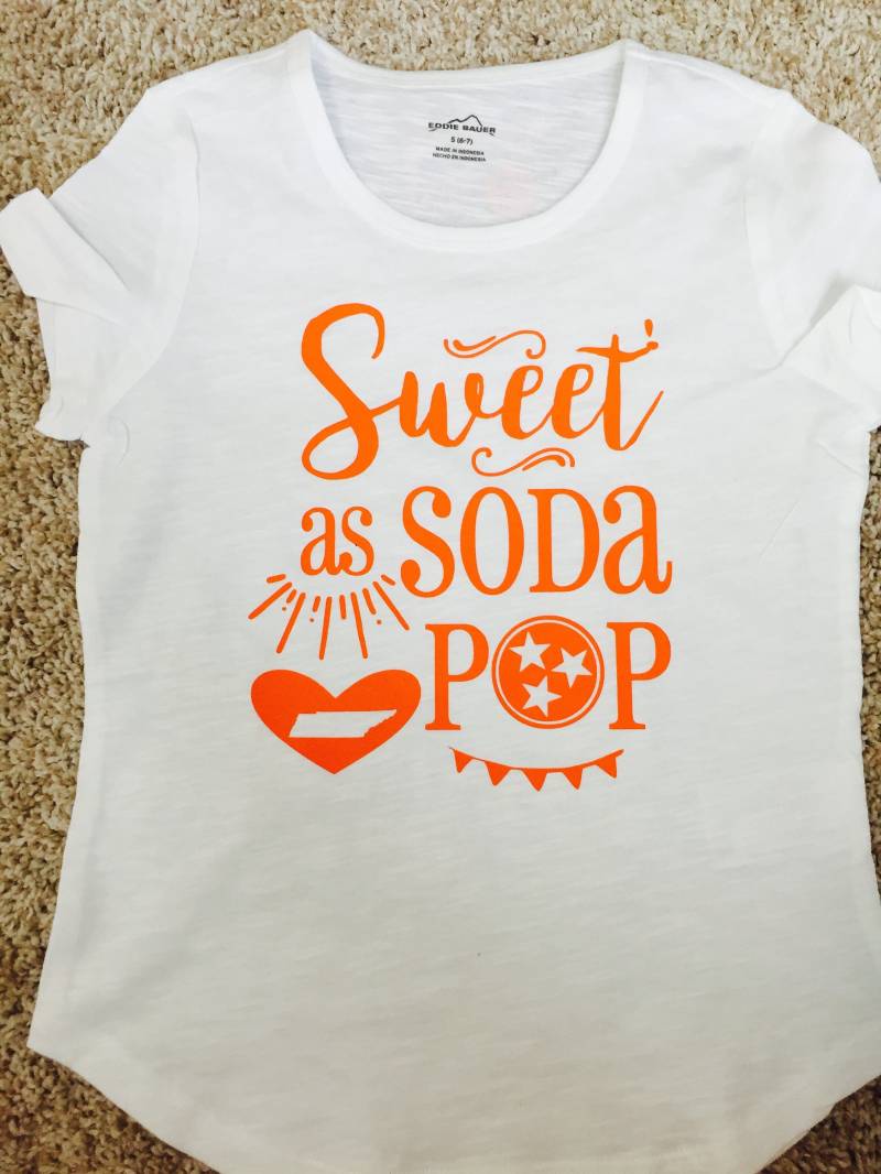 Sweet As Soda Pop Tennessee Vols Rocky Top Langarm Oder Kurzarm Mädchen Tshirt Tanktop von ThisCraftyChica