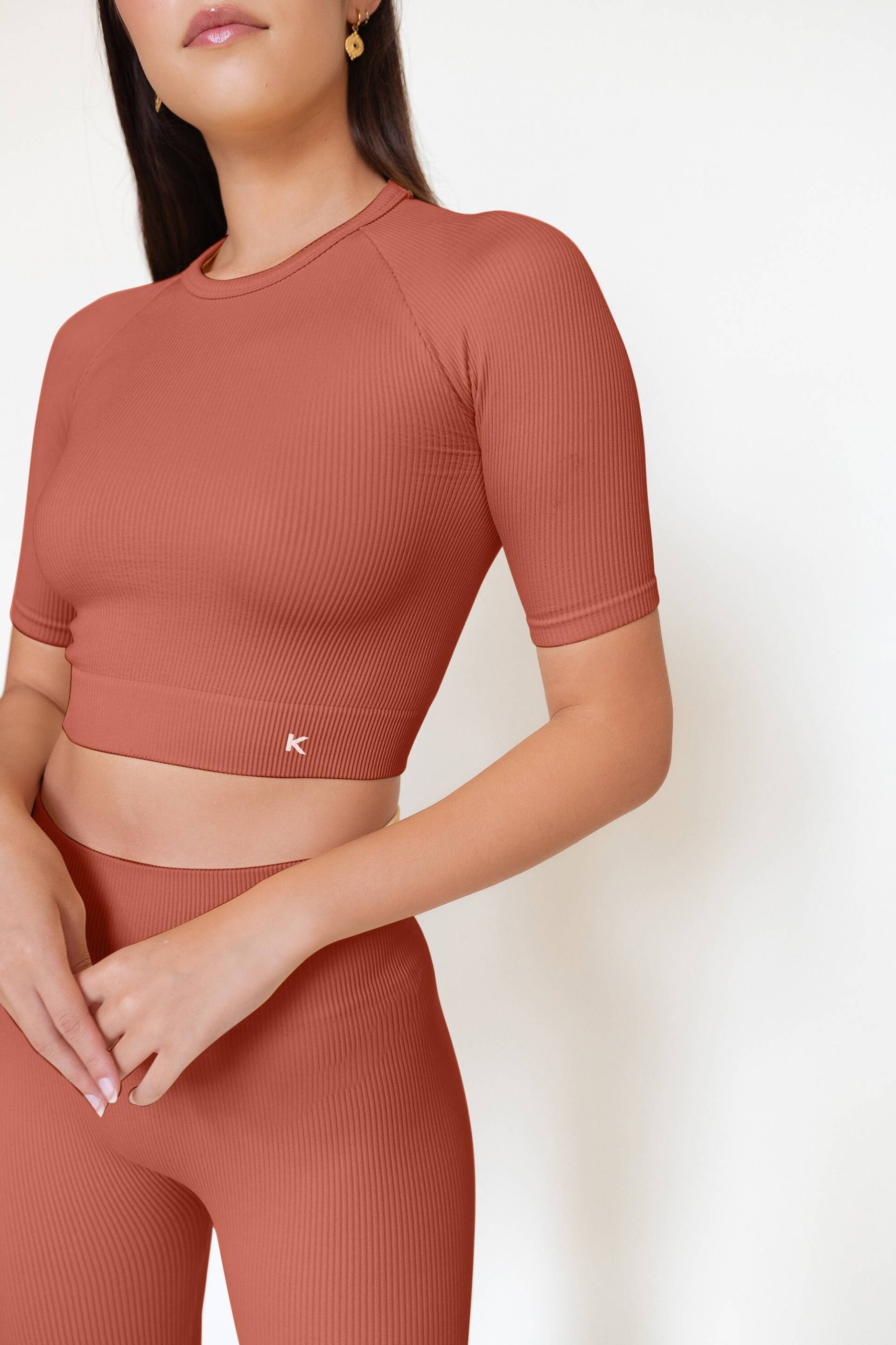 Recyceltes Kunststoff Seamless Active Crop Top Von Kaly Ora von ThisIsAnyo