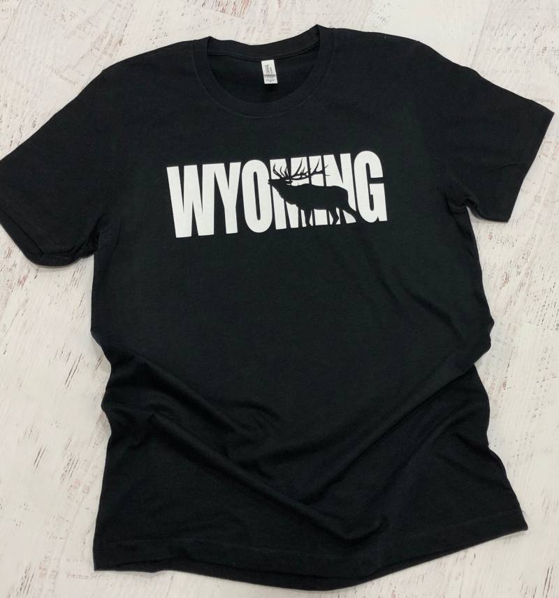 Wyoming Elk T-Shirt von ThisJoyfulHomeetc