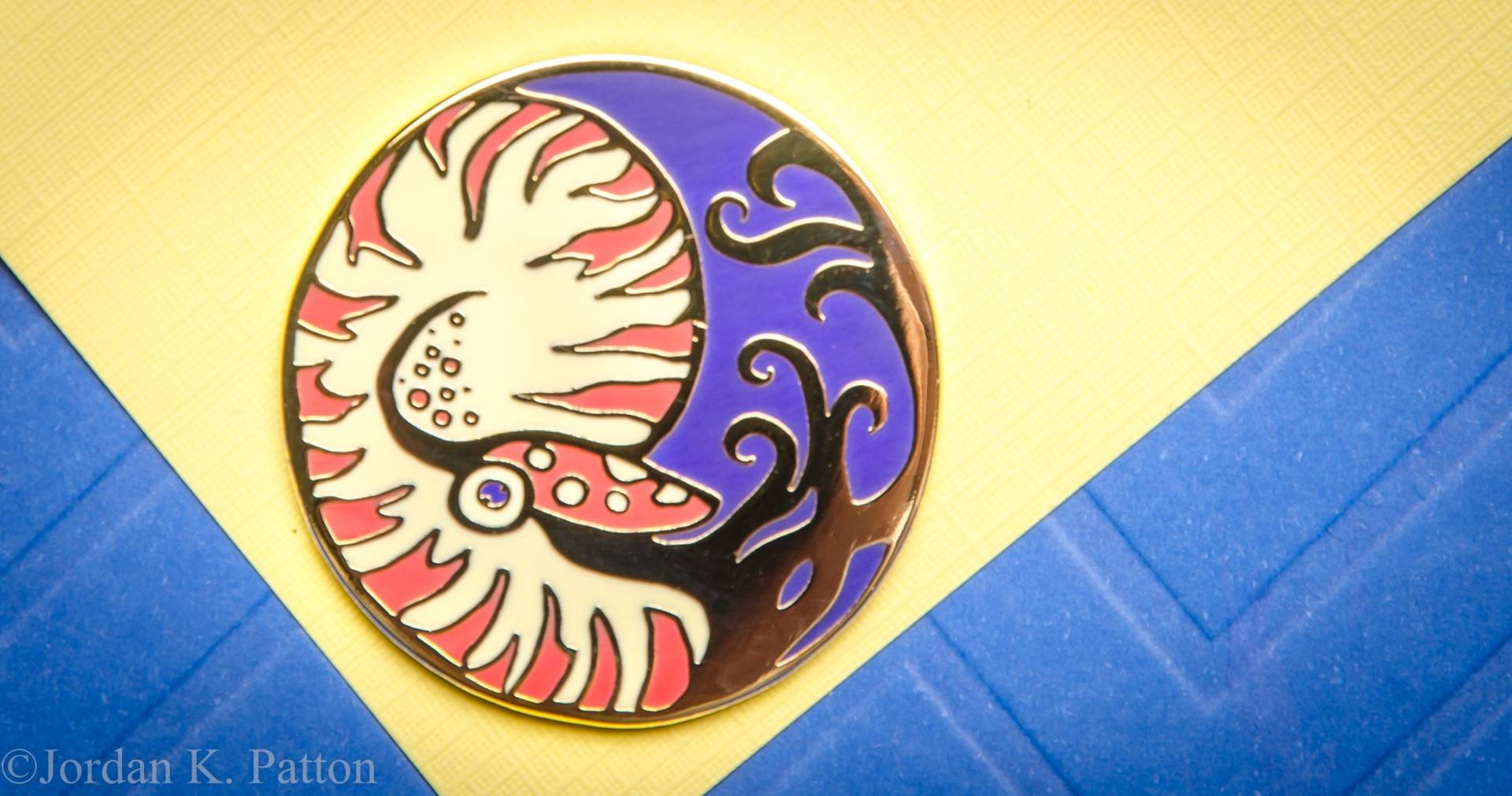 Nautilus Enamel Pin Nautilus Enamel Pin von ThisSideUpCreations