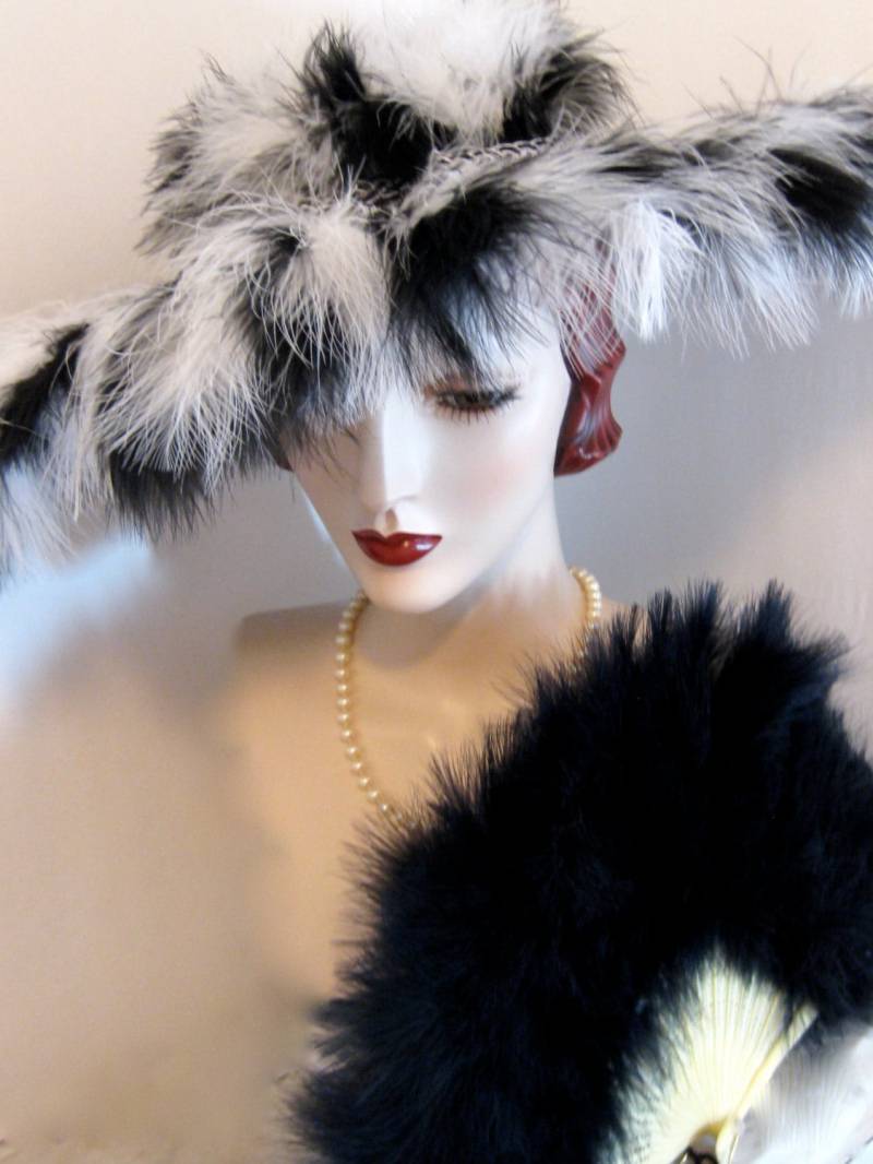 On Sale/Sinamay Wagenrad-Hut Mit Feder-Fransen On Sale/Sinamay Wagenrad-Hut Mit Feder-Fransen von ThistleCottageStudio