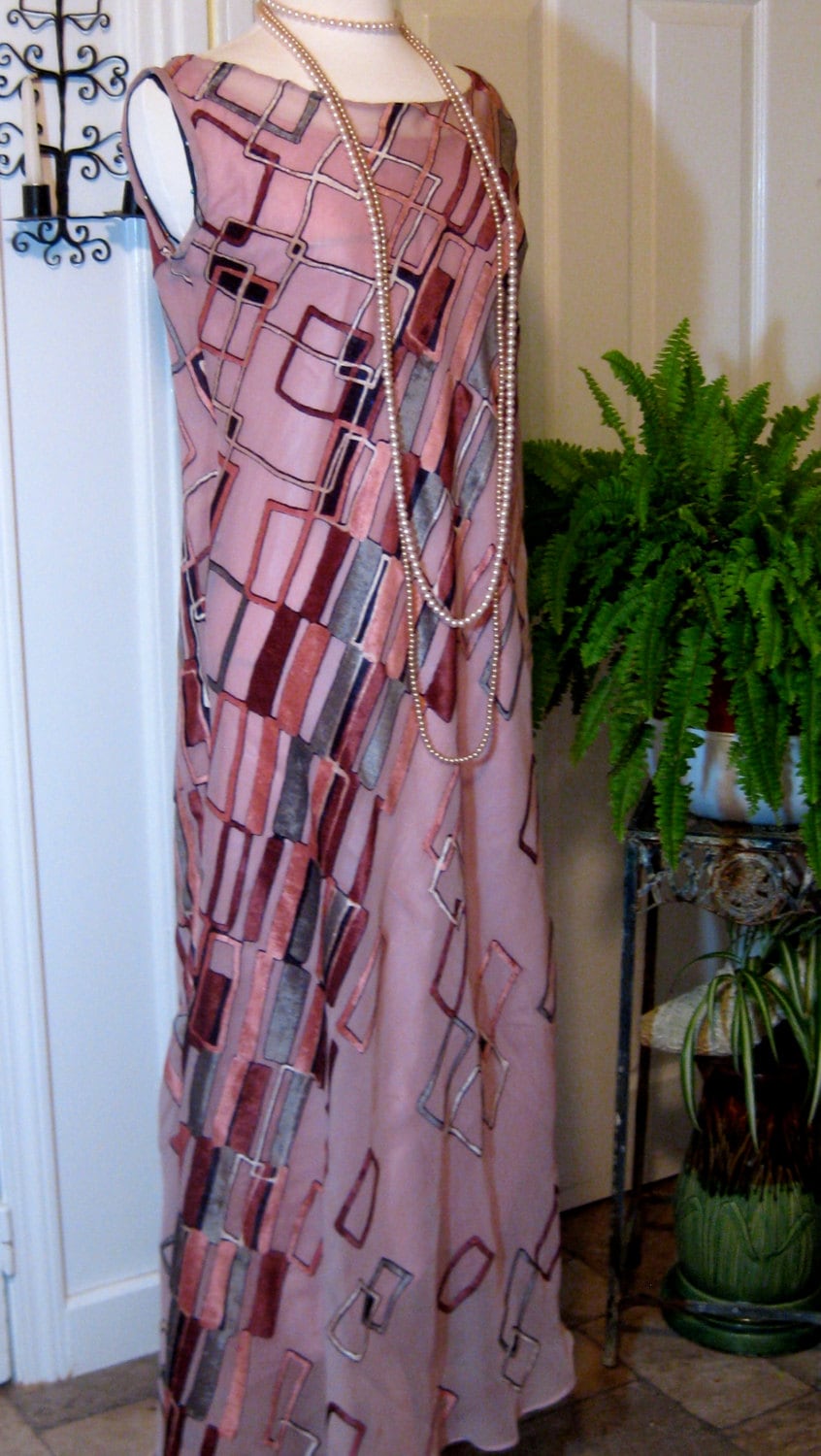 Reduziert/Sale Art Deco Ausbrenner Samt Abendkleid Reduziert/Sale Art Deco Ausbrenner Samt Abendkleid von ThistleCottageStudio