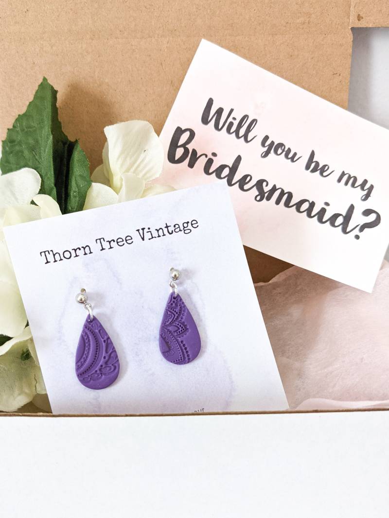 Custom Order Swatch-Matching Brautjungfer Hochzeit Party Ohrringe, Handgemachte Fimo Schmuck Geschenke, Zierliche Spitze Detail von ThornTreeDesigns