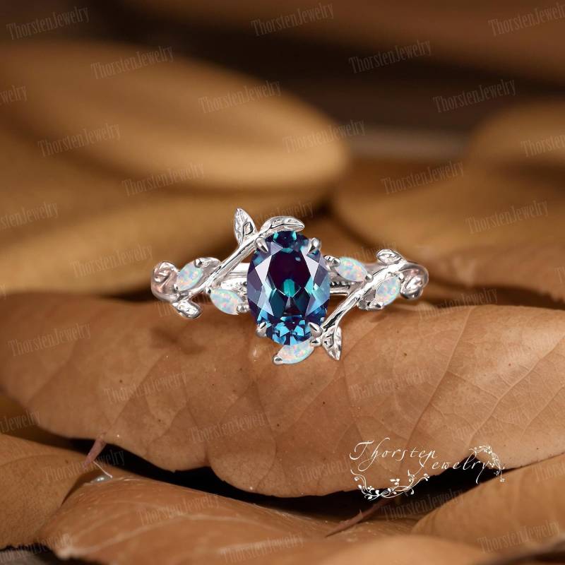 Art Deco Ring Oval Alexandrite Engagement White Gold Bridal Vintage Leaf Promise Nature Inspired Cluster Women Jewelry von ThorstenOpos