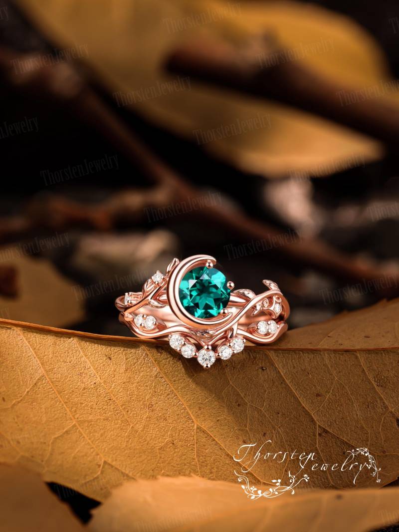 Emerald Engagement Ring Sets Rose Gold Promise Moon Bridal Green Gemstone Leaf Art Deco Handmade Jewelry Gift For Her Emerald Engagement Ring Sets Rose Gold Promise Moon Bridal Green Gemstone Leaf Art Deco Handmade Jewelry Gift For Her von ThorstenOpos