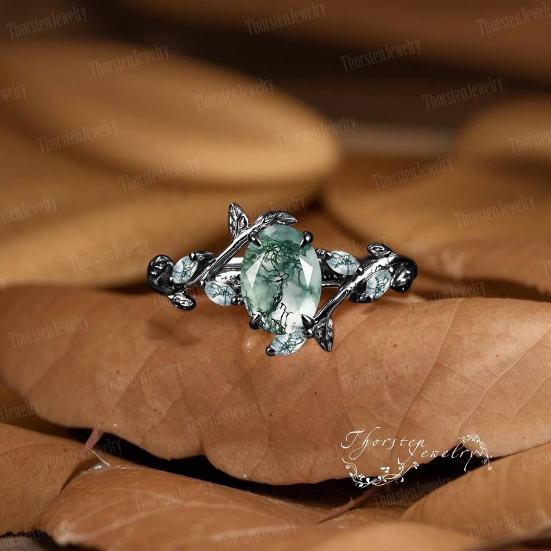 Gothic Black Gold Art Deco Ring Oval Moss Agate Engagement Bridal Vintage Leaf Promise Nature Inspired Cluster von ThorstenOpos