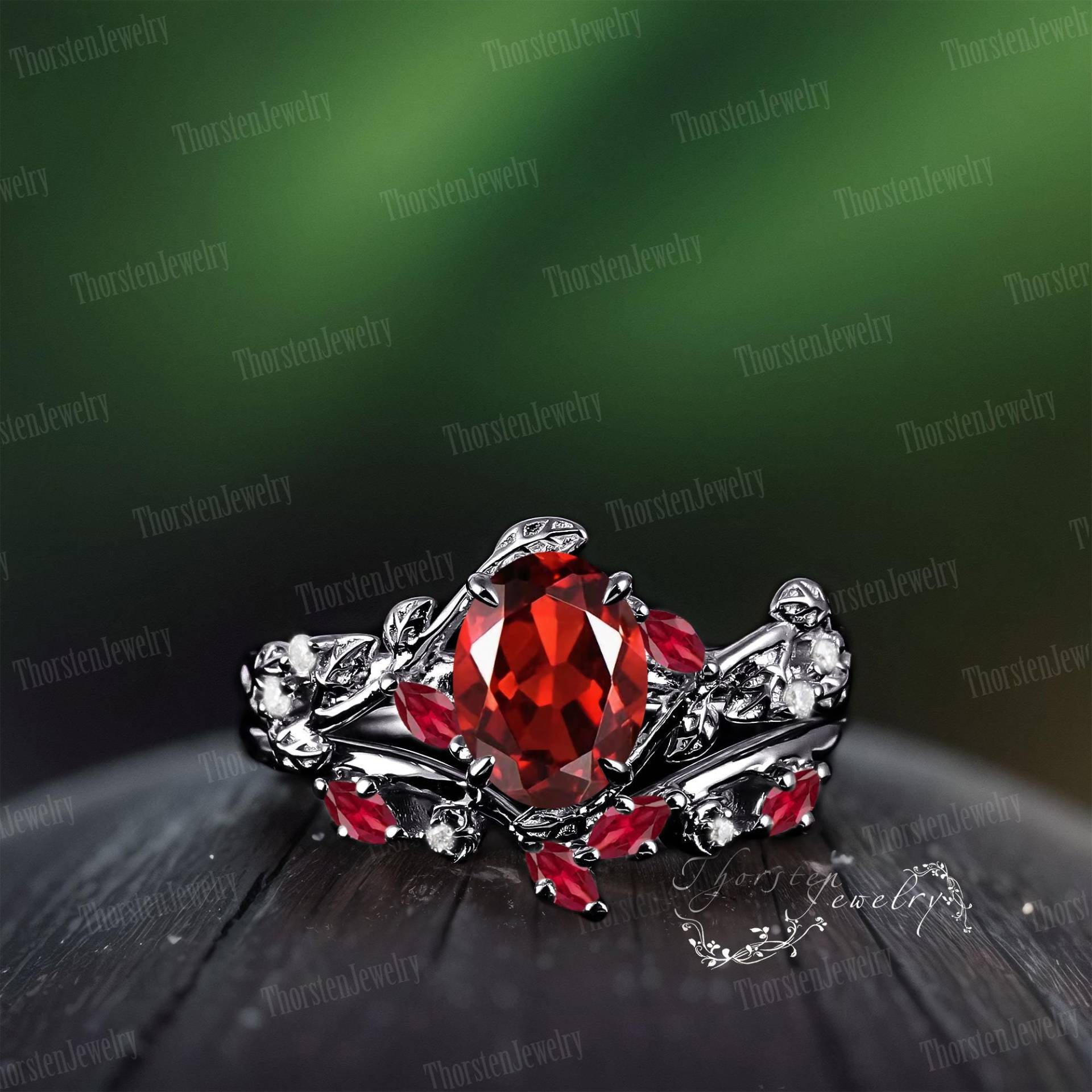 Gothic Black Gold Oval Garnet Engagement Ring Sets Bridal Vintage Leaf Promise Cluster Statement Art Deco von ThorstenOpos