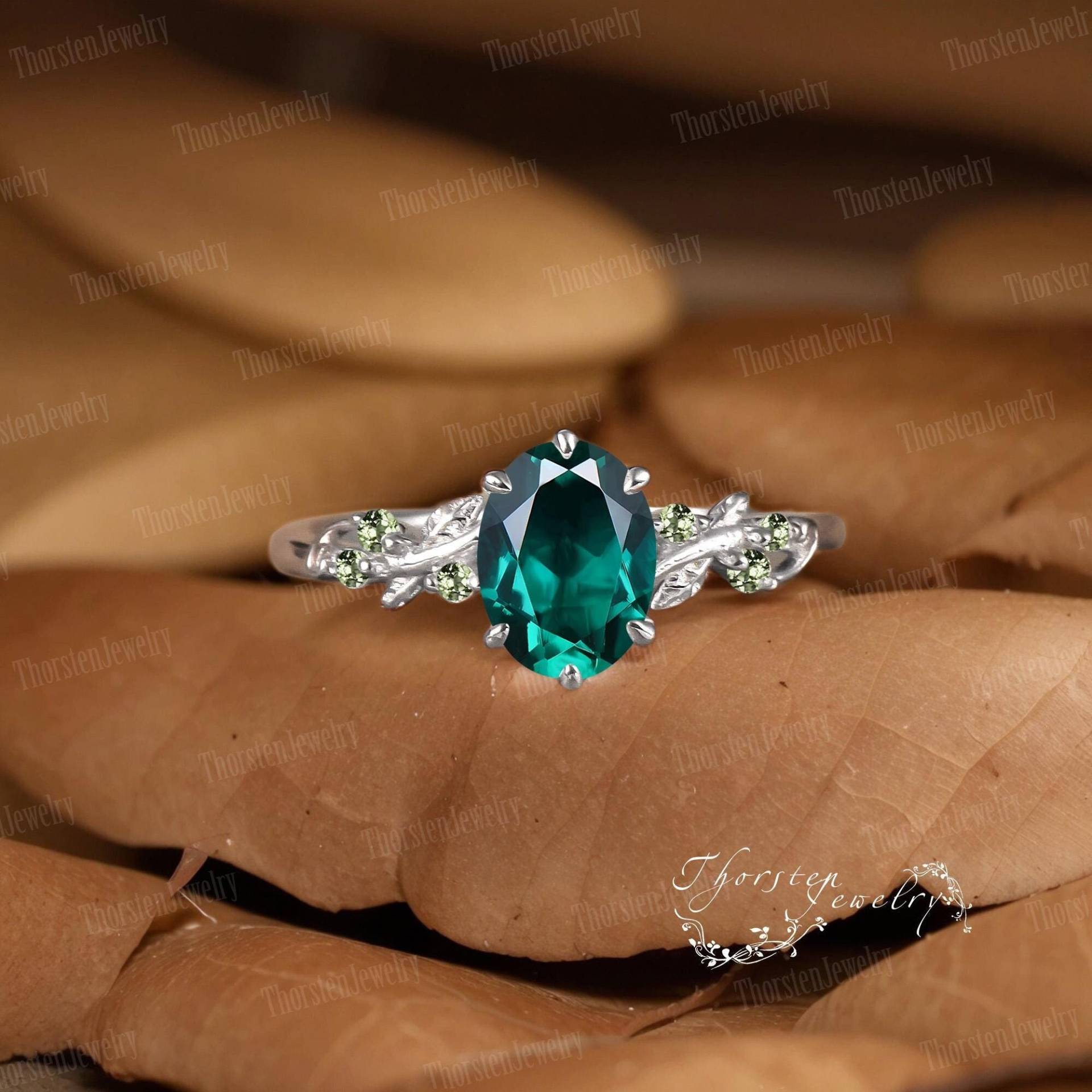 Oval Emerald Engagement Ring White Gold Bridal Platinum Vintage Leaf Branch Green Gemstone Promise Cluster Handmade Jewelry Oval Emerald Engagement Ring White Gold Bridal Platinum Vintage Leaf Branch Green Gemstone Promise Cluster Handmade Jewelry von ThorstenOpos