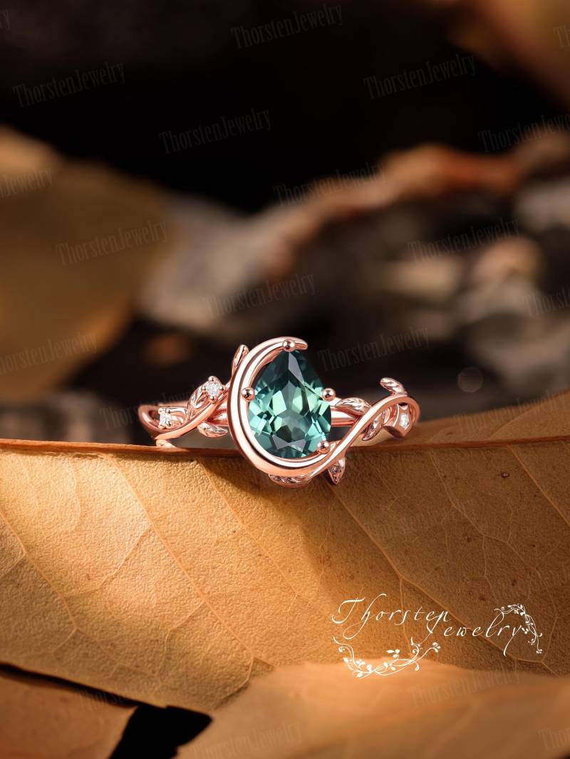 Pear Green Sapphire Engagement Ring Solid Rose Gold Promise Moon Bridal Leaf Art Deco Handmade Jewelry Gift For Her Pear Green Sapphire Engagement Ring Solid Rose Gold Promise Moon Bridal Leaf Art Deco Handmade Jewelry Gift For Her von ThorstenOpos