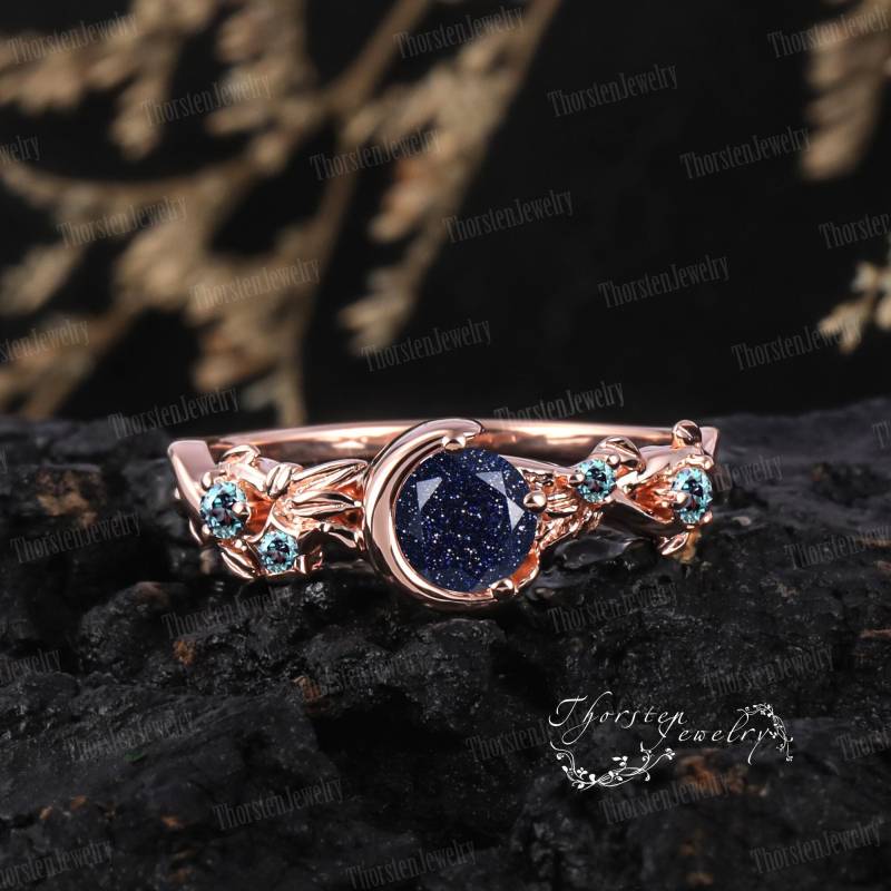 Unique Inspired Blue Sandstone Engagement Ring Rose Gold Moon Star Alexandrite Promise Leaf Statement Dainty Rings For Women von ThorstenOpos
