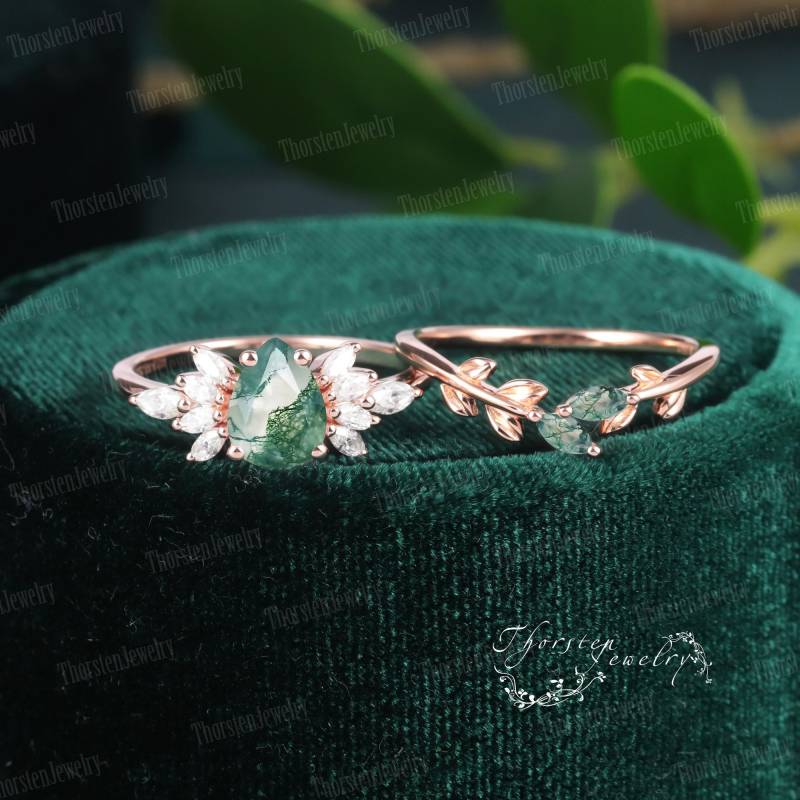 Vintage Pear Shaped Moss Agate Engagement Ring Set Unique Rose Gold Cluster Engagement Diamond Wedding Bridal Anniversary Promise Ring von ThorstenOpos