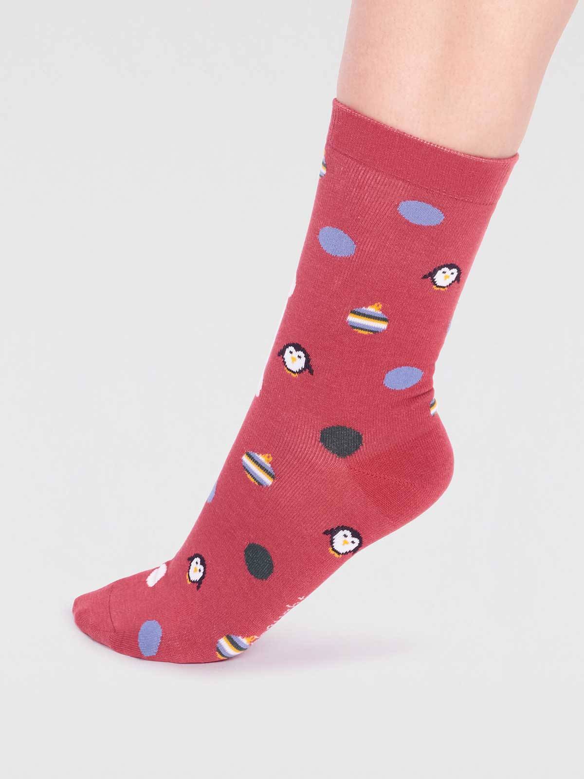 Socken Modell: Neva Penguin Bamboo von Thought