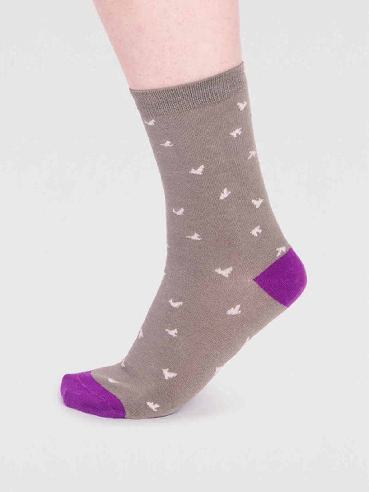 Socken Modell: Wren Bamboo Bird von Thought