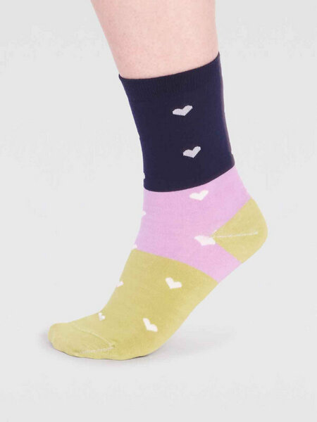 Thought GOTS Socken aus Bio-Baumwolle Modell: Nova Heart von Thought