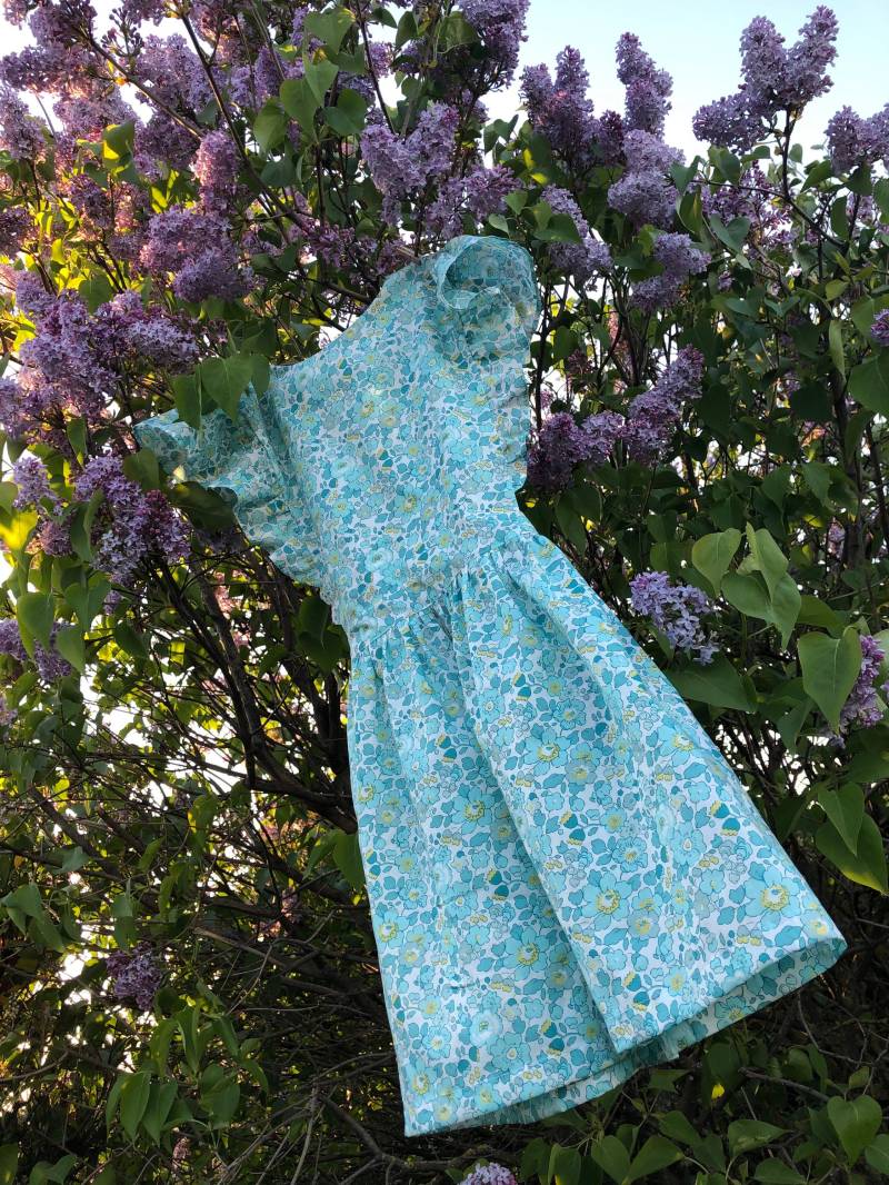 Robe D'été Liberty Of London Schürze « Mint Loves Lemon » von ThreadNeedlesKnots