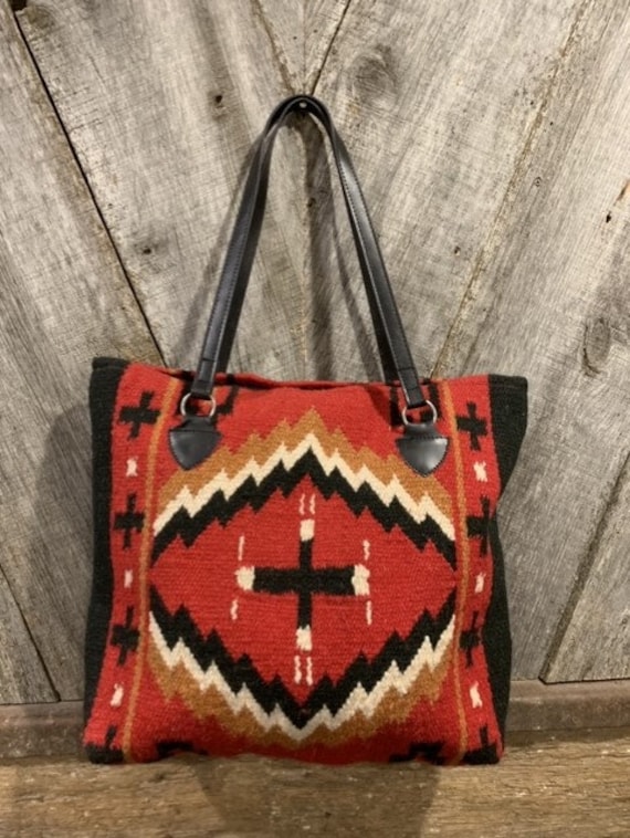 Satteldecke Schultertasche - Buckaroo von ThreadTrailsDesigns