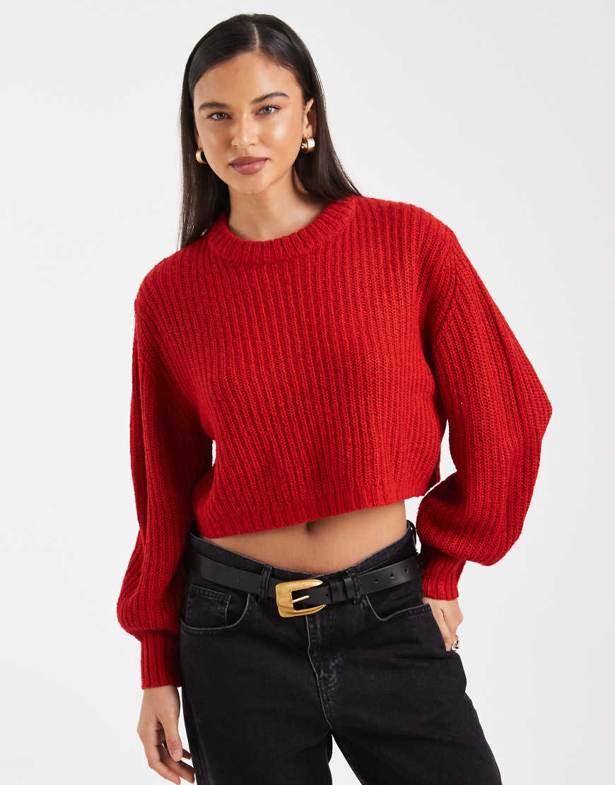 Threadbare - Cropped-Pullover aus geripptem Strick in Rot mit Rundhalsausschnitt von Threadbare