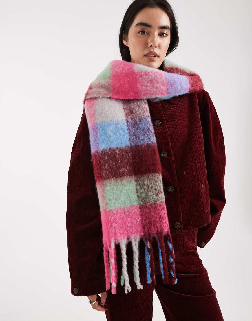 Threadbare - Deckenschal mit bunten Vichy-Karos von Threadbare