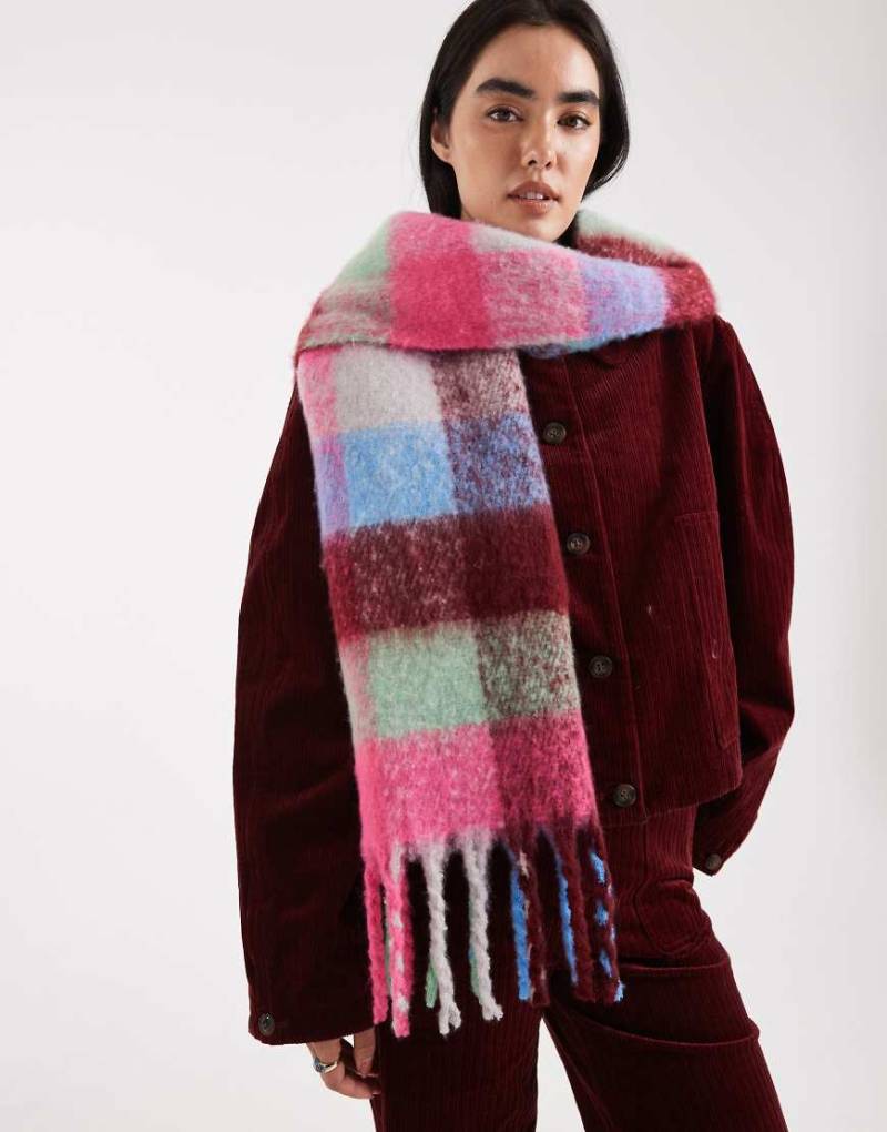 Threadbare - Deckenschal mit bunten Vichy-Karos von Threadbare