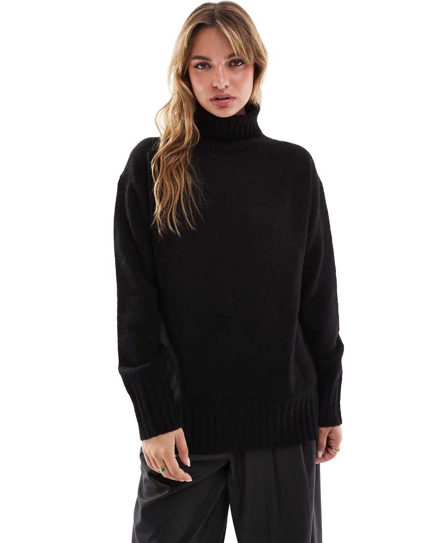 Threadbare - Flauschiger Oversize-Pullover in Schwarz mit Rollkragen Threadbare - Flauschiger Oversize-Pullover in Schwarz mit Rollkragen von Threadbare
