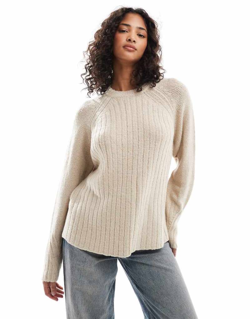 Threadbare - Gerippter Pullover in Beige mit lockerem Schnitt-Neutral von Threadbare