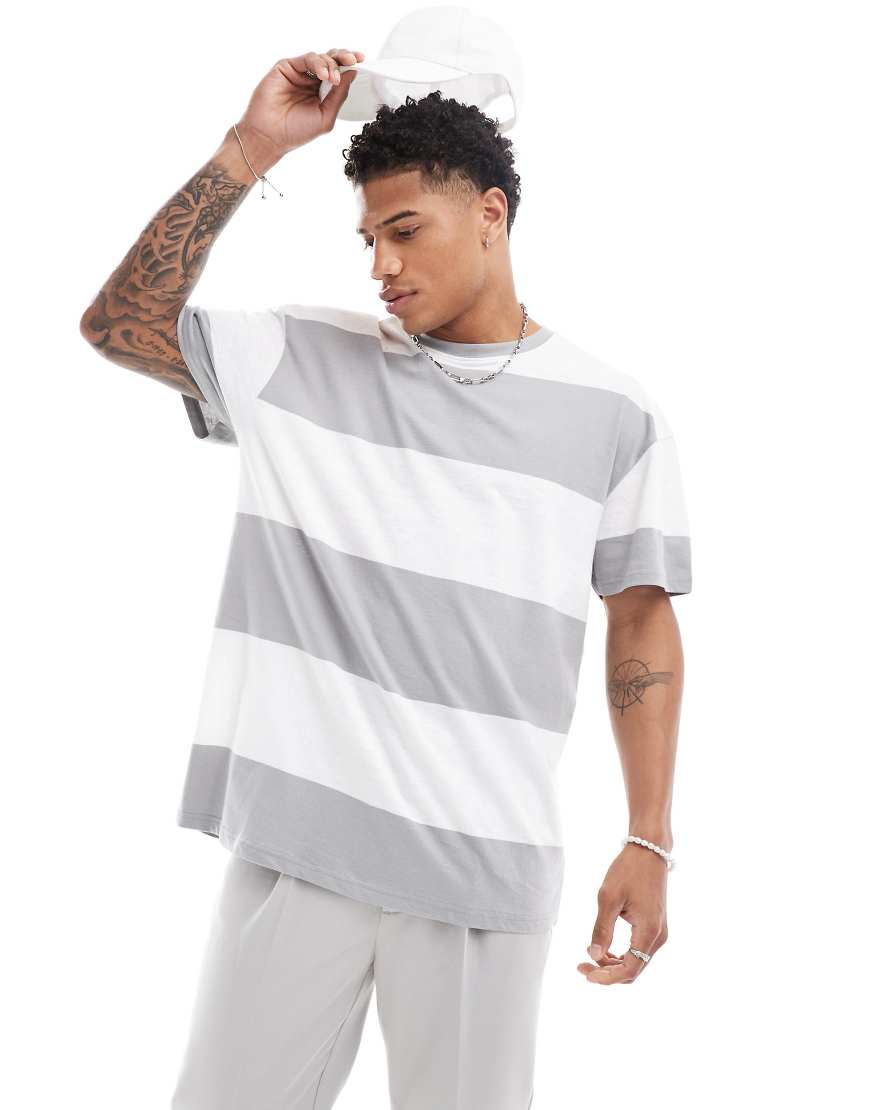 Threadbare - Gestreiftes Oversize-T-Shirt in Grau Threadbare - Gestreiftes Oversize-T-Shirt in Grau von Threadbare