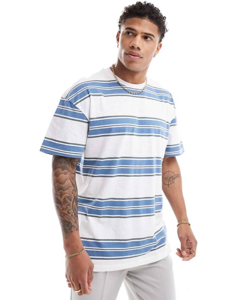Threadbare - Gestreiftes Oversize-T-Shirt in Weiß und Blau von Threadbare
