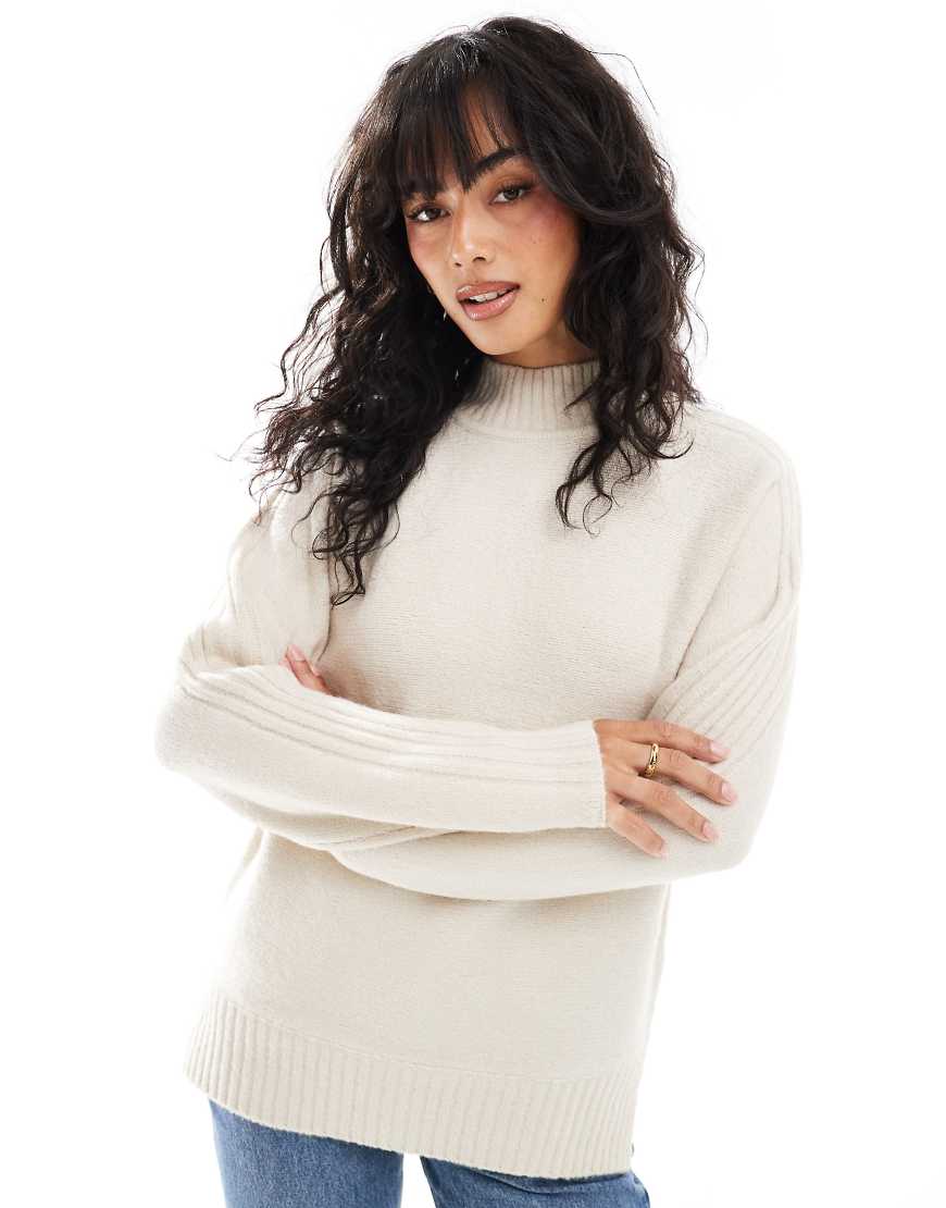 Threadbare - Hochgeschlossener Oversize-Pullover in Hellbeige-Neutral von Threadbare