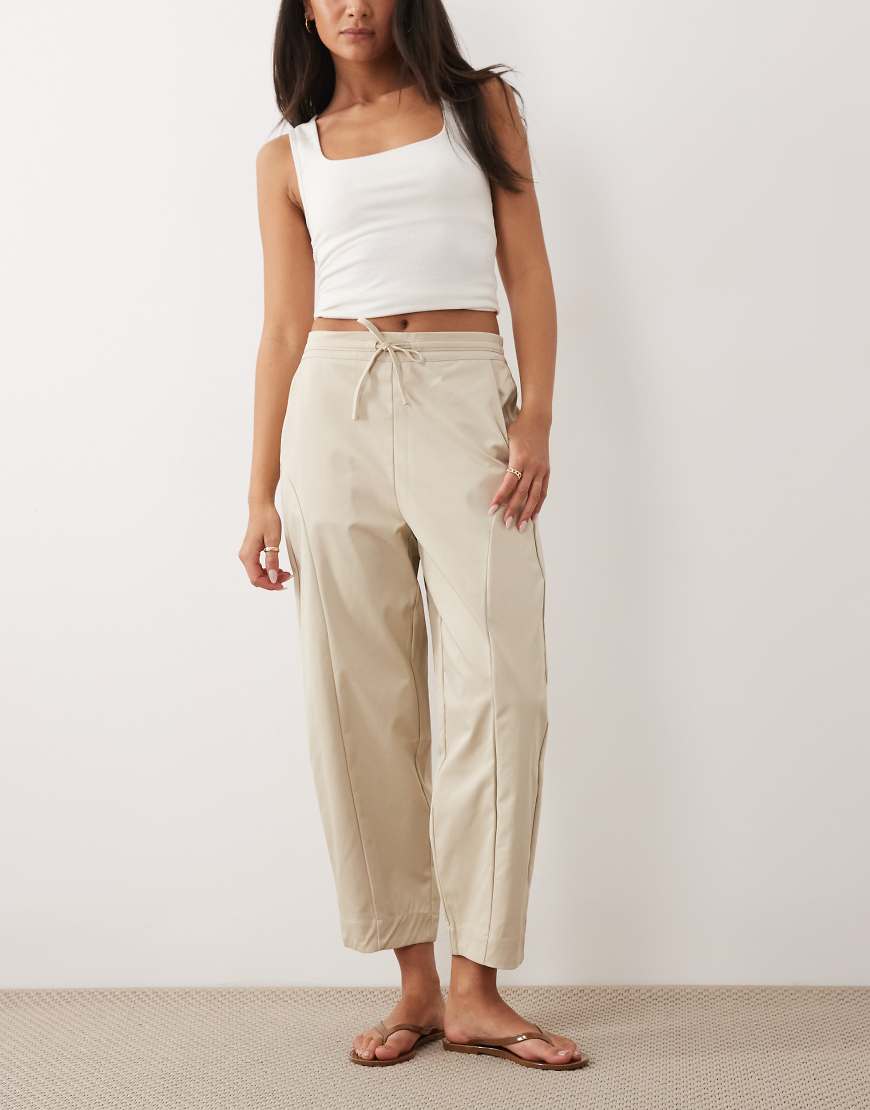 Threadbare - Hose in Steinbeige mit abgerundetem Beinschnitt-Neutral von Threadbare
