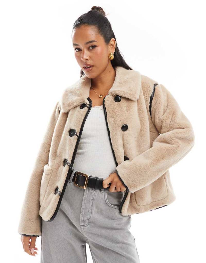 Threadbare - Jacke aus Kunstpelz in Steinbeige mit Knopfleiste-Neutral von Threadbare