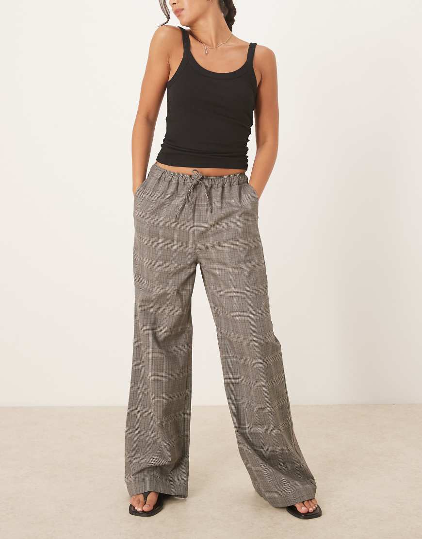 Threadbare - Karierte Hose mit geradem Bein in Braun von Threadbare