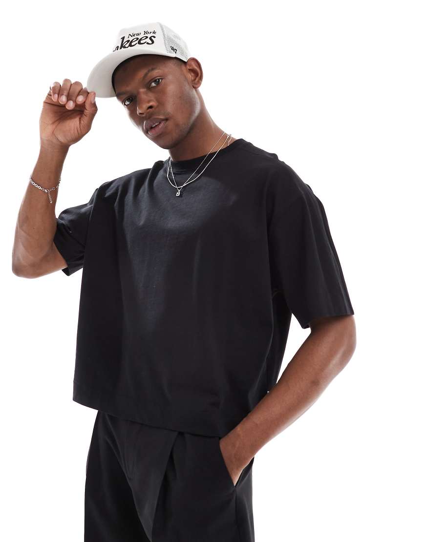 Threadbare - Kastig geschnittenes T-Shirt in Schwarz, 220 g/m² von Threadbare