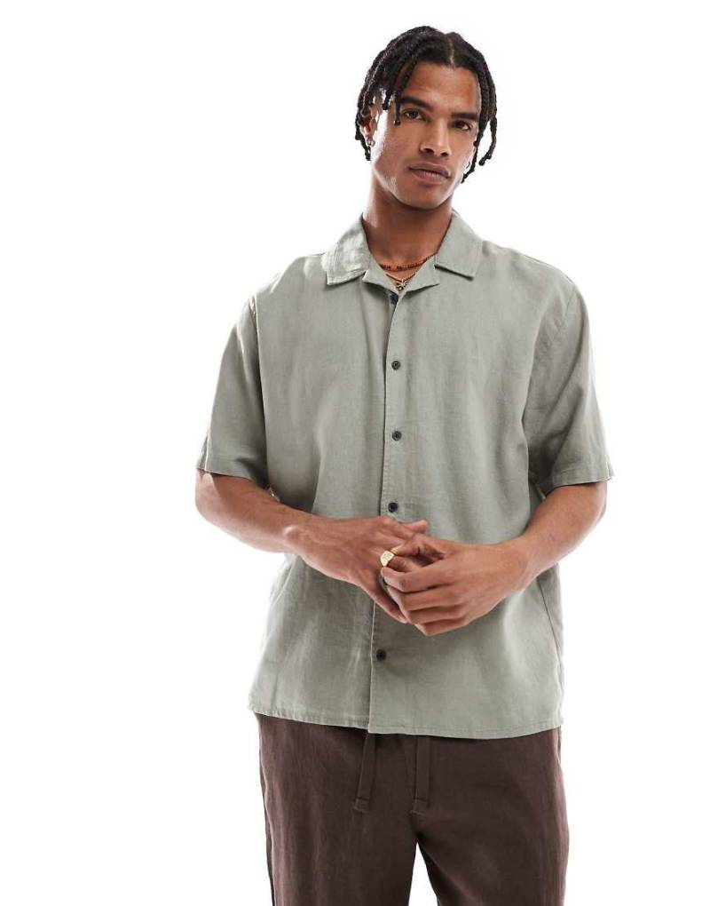 Threadbare - Kurzärmliges, strukturiertes Hemd in Salbeigrün mit hohem Leinenanteil von Threadbare