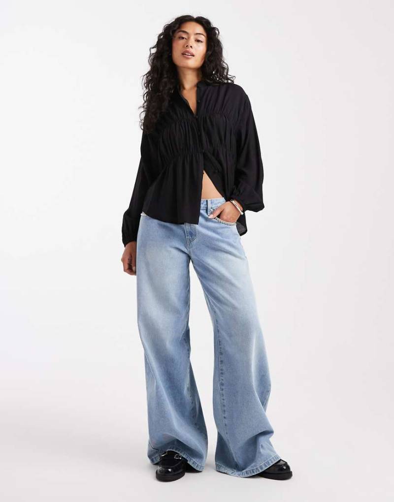 Threadbare - Langärmlige Bluse in Schwarz mit Knopfleiste von Threadbare