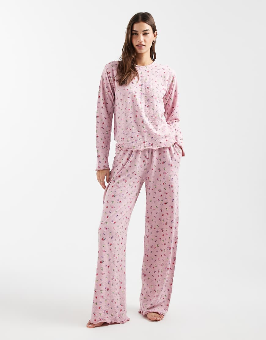 Threadbare - Langärmliges Pyjama-Set in Rosa mit Blümchenmuster von Threadbare