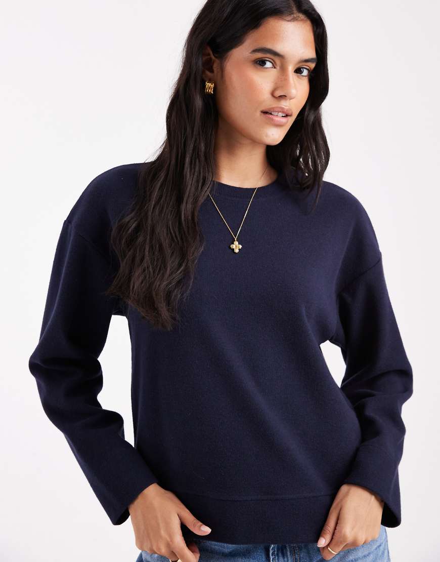 Threadbare - Langärmliges Sweatshirt aus weichem Baumwoll-Jersey-Mix in Marineblau Threadbare - Langärmliges Sweatshirt aus weichem Baumwoll-Jersey-Mix in Marineblau von Threadbare