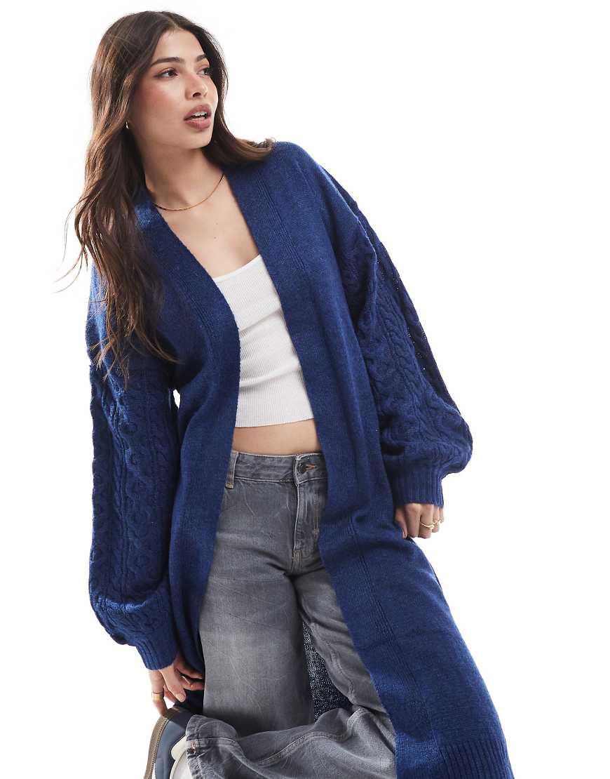 Threadbare - Longline-Strickjacke in Marineblau mit Zopfmuster von Threadbare