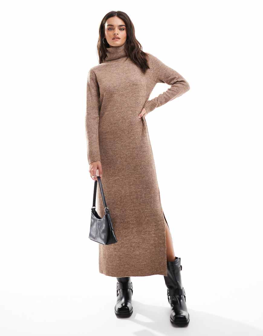Threadbare - Maxikleid in Keksbraun mit Rollkragen-Neutral von Threadbare