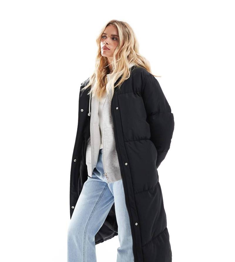 Threadbare Petite - Langer Steppmantel in Schwarz mit Kapuze von Threadbare