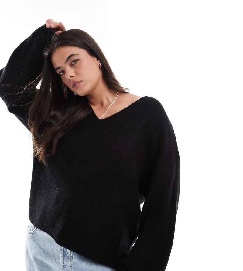 Threadbare Plus - Flauschiger, lockerer Pullover in Schwarz mit V-Ausschnitt von Threadbare