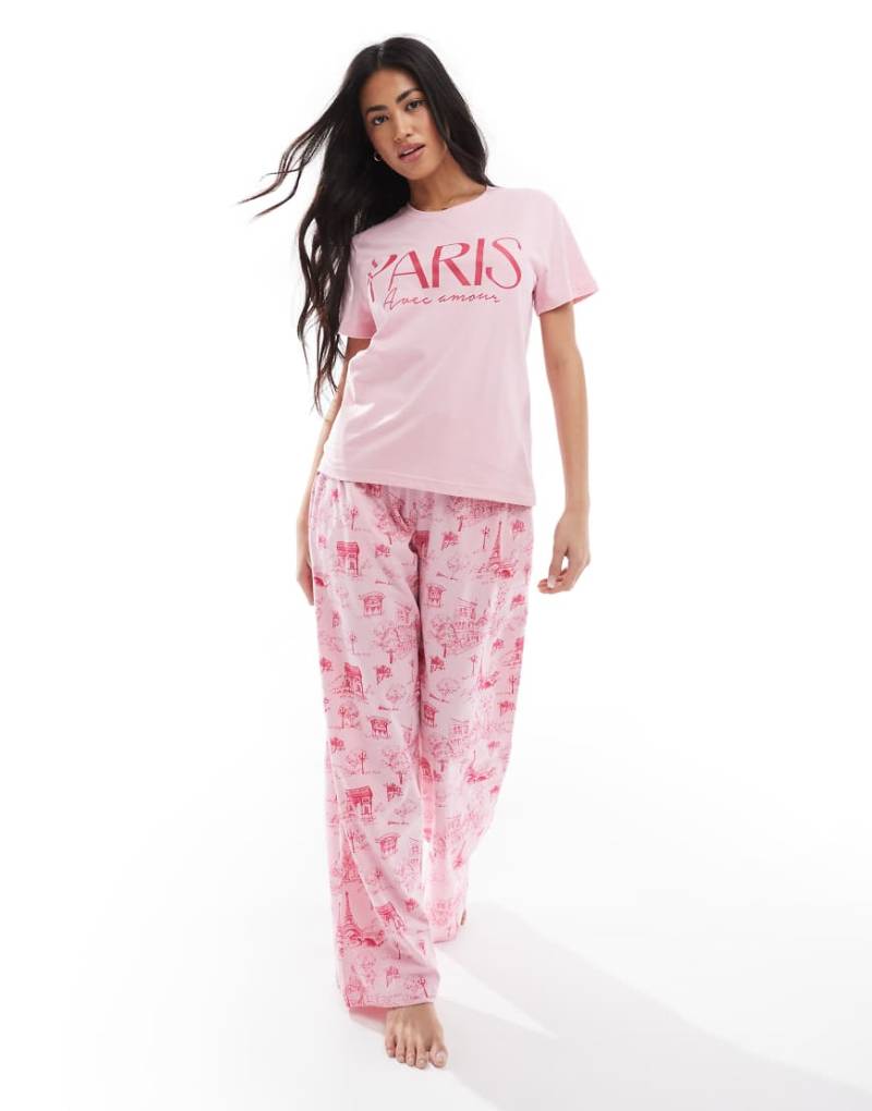 Threadbare - Pyjama in Rosa mit Paris-Print von Threadbare