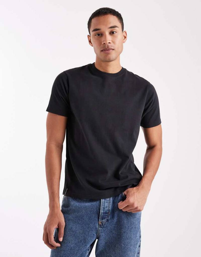 Threadbare - Regular-Fit-T-Shirt in Schwarz Threadbare - Regular-Fit-T-Shirt in Schwarz von Threadbare