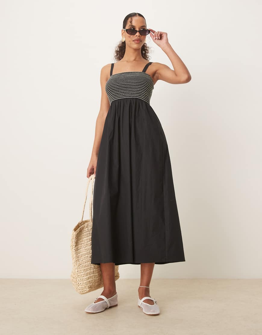 Threadbare - Schwarzes Maxikleid mit hohem Baumwollanteil und kontrastierender Raffung Threadbare - Schwarzes Maxikleid mit hohem Baumwollanteil und kontrastierender Raffung von Threadbare
