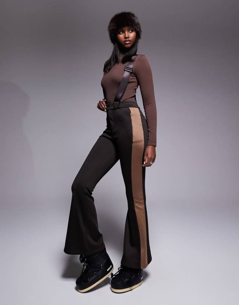 Threadbare - Ski-Latzhose in Schokobraun mit Kontrastbahnen in Kamel-Brown von Threadbare