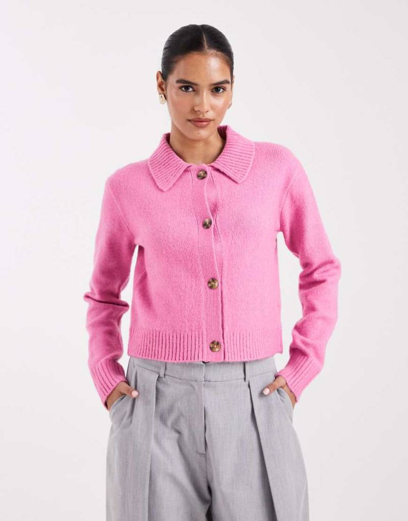 Threadbare - Strickjacke in Rosa mit Kragen von Threadbare