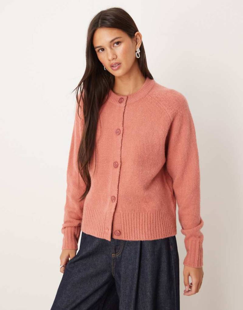 Threadbare - Strickjacke in Staubrosa mit Rundhalsausschnitt von Threadbare