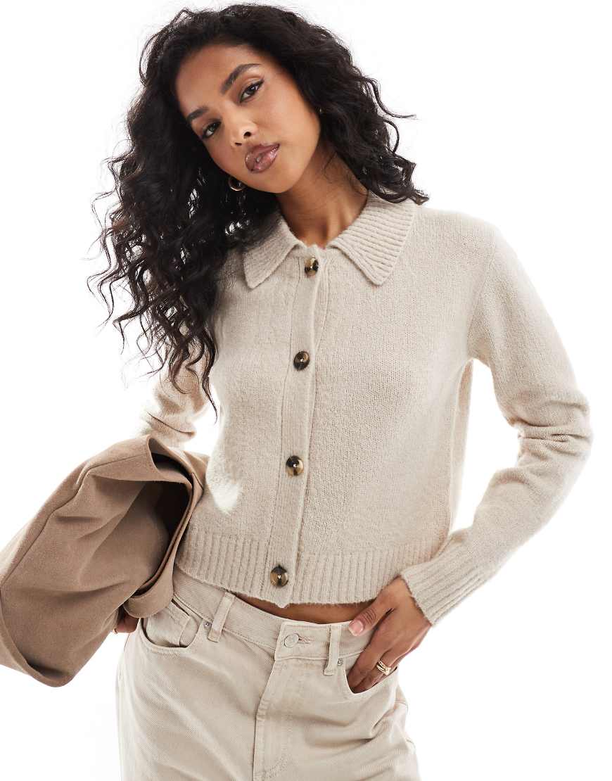 Threadbare - Strickpullover in Hellbeige mit Kragendetail-Neutral Threadbare - Strickpullover in Hellbeige mit Kragendetail-Neutral von Threadbare