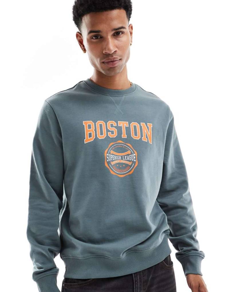 Threadbare - Sweatshirt in Blau mit „Boston"-Print von Threadbare