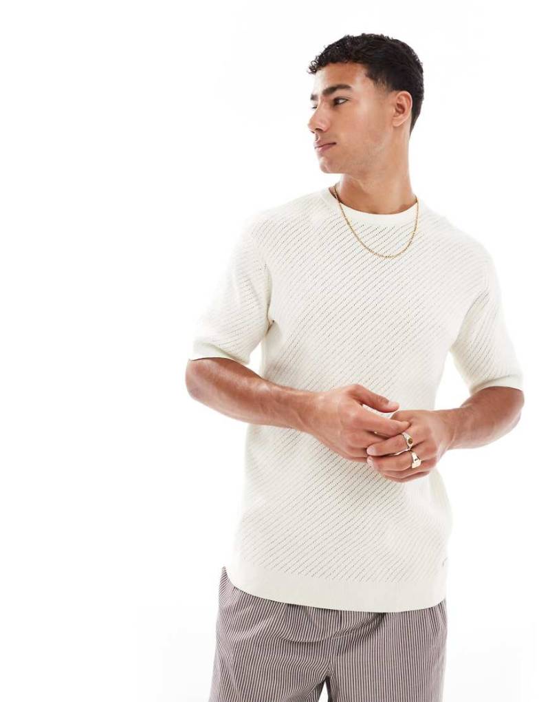 Threadbare - T-Shirt aus Baumwoll-Strick in Ecru-Weiß von Threadbare