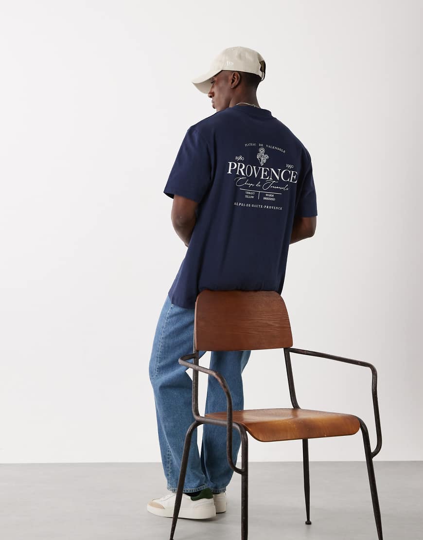 Threadbare - T-Shirt in Marineblau mit Rückenprint-Navy von Threadbare